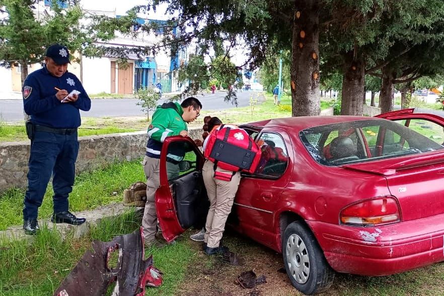 Solo daños materiales dejan dos incidentes vehiculares: Protección Civil de Huamantla
